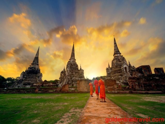 7 Days Thailand and Laos Highlights Tour